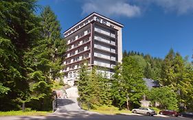 Ośrodek Sanatoryjno-Wczasowy Hajduczek